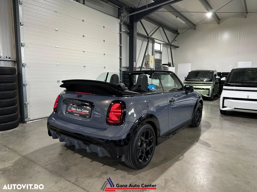 Mini Cooper S John Works Trim - 3