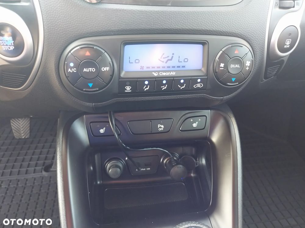 Hyundai ix35 - 15