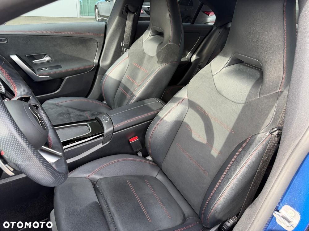 Mercedes-Benz CLA 200 AMG Line 7G-DCT - 14