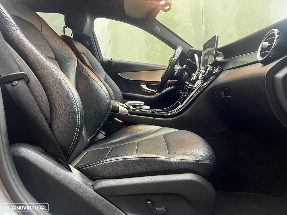 Mercedes-Benz C 300 BlueTEC Hybrid AMG Line - 13