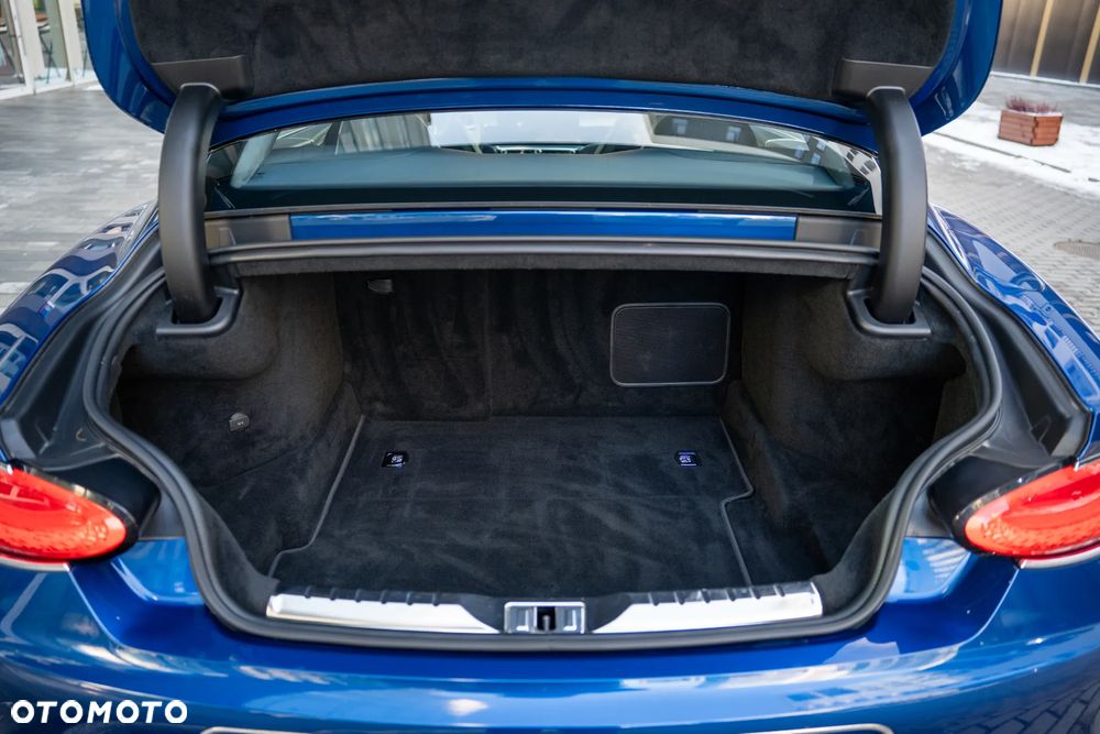 Bentley Continental GT - 39