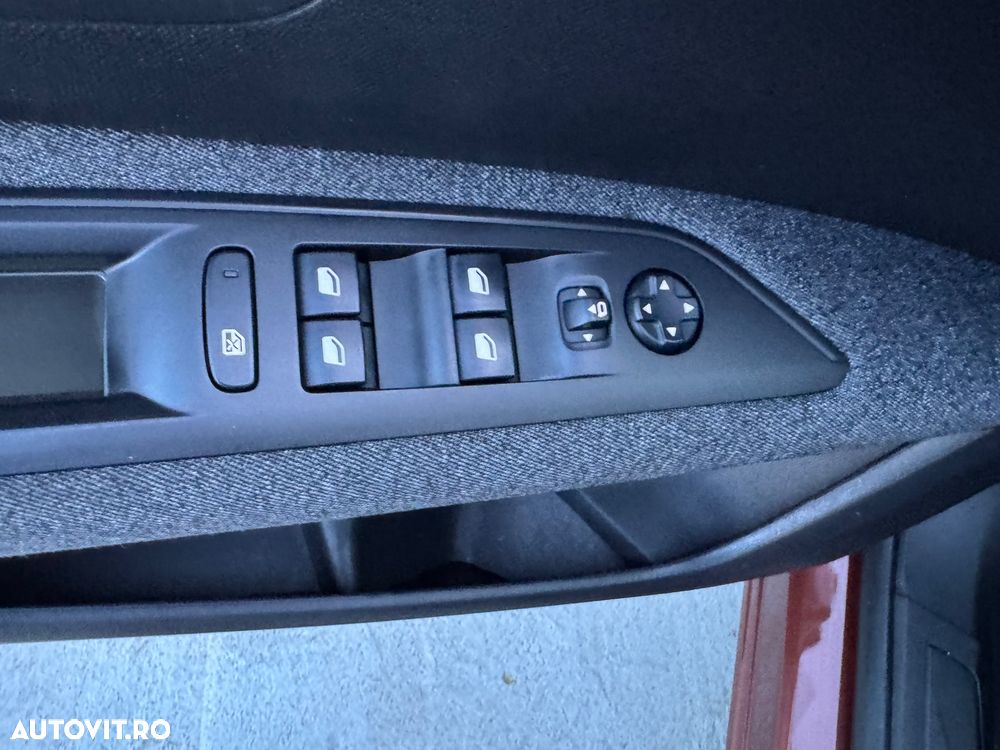 Peugeot 3008 BlueHDi 120 Stop & Start Allure - 9