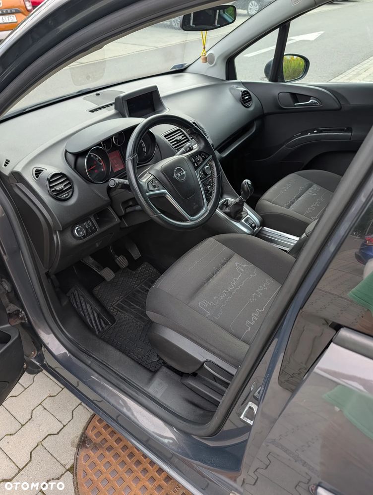 Opel Meriva - 15