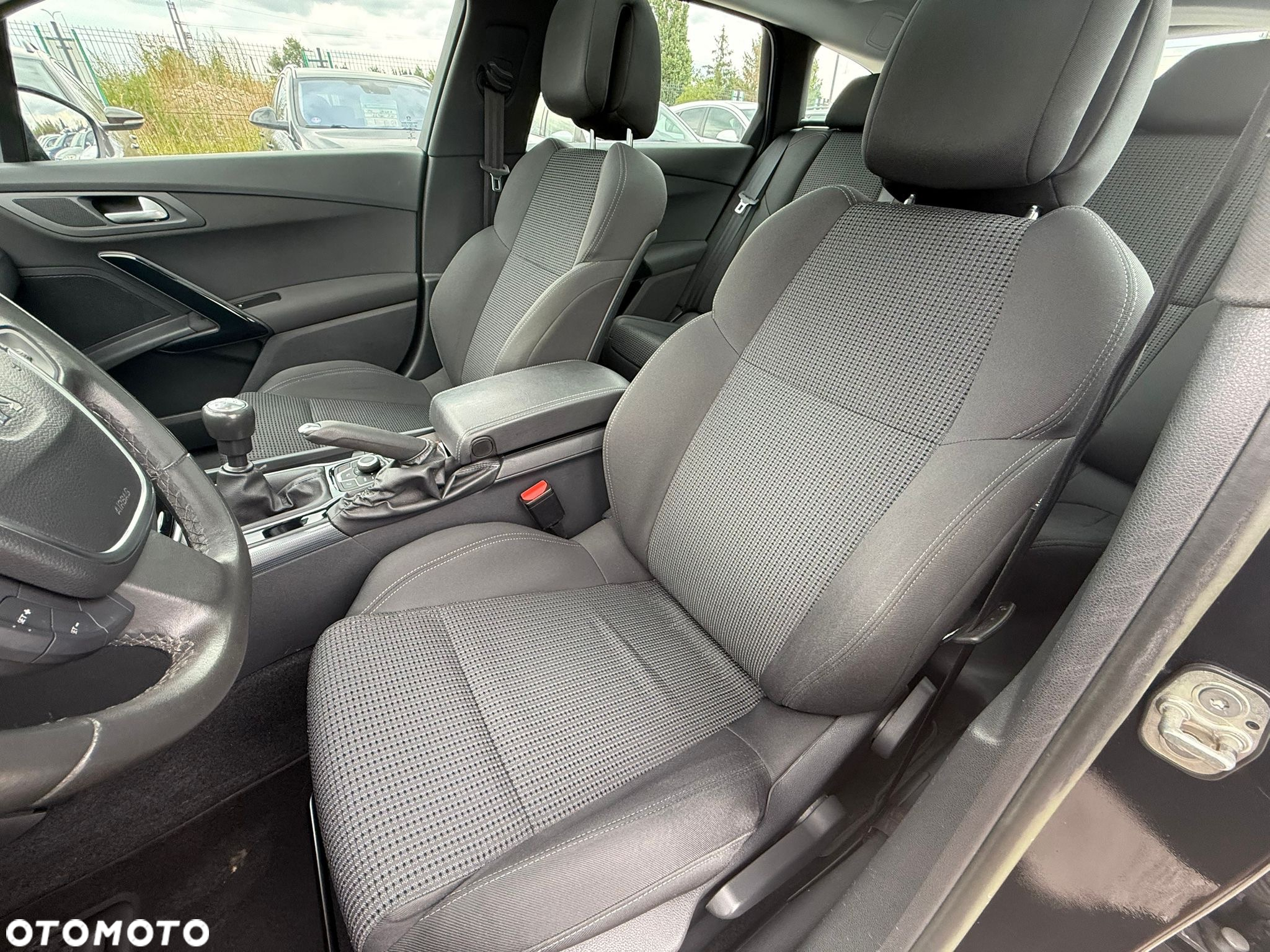 Peugeot 508 2.0 BlueHDi Allure S&S - 20