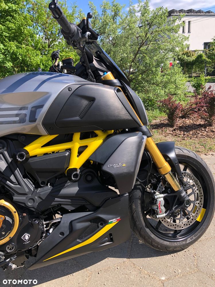 Ducati Diavel - 24