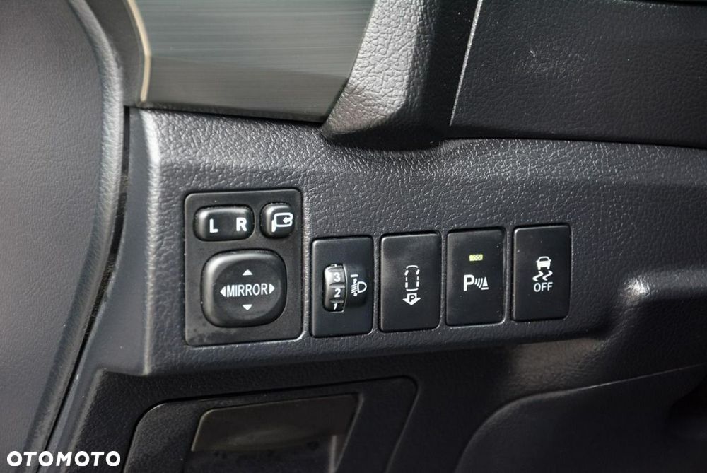 Toyota Auris 1.6 Executive - 30