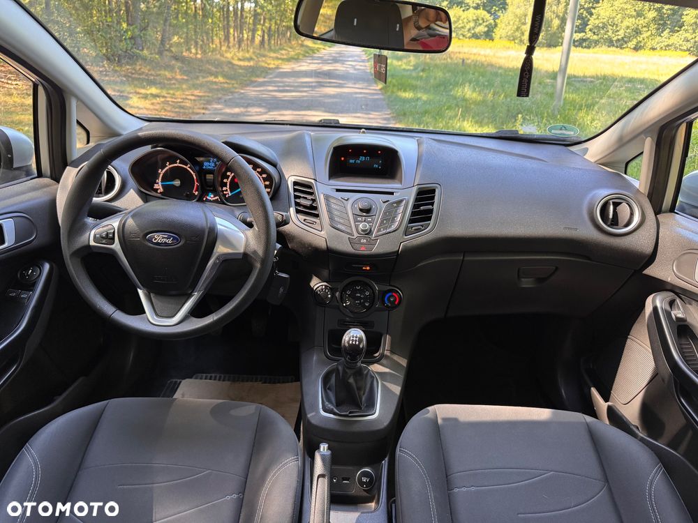 Ford Fiesta 1.25 Celebration - 7