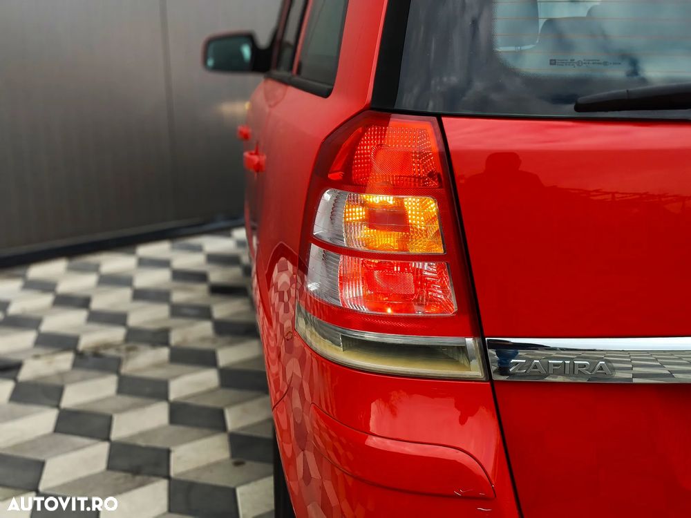 Opel Zafira 1.8 Family Plus - 12