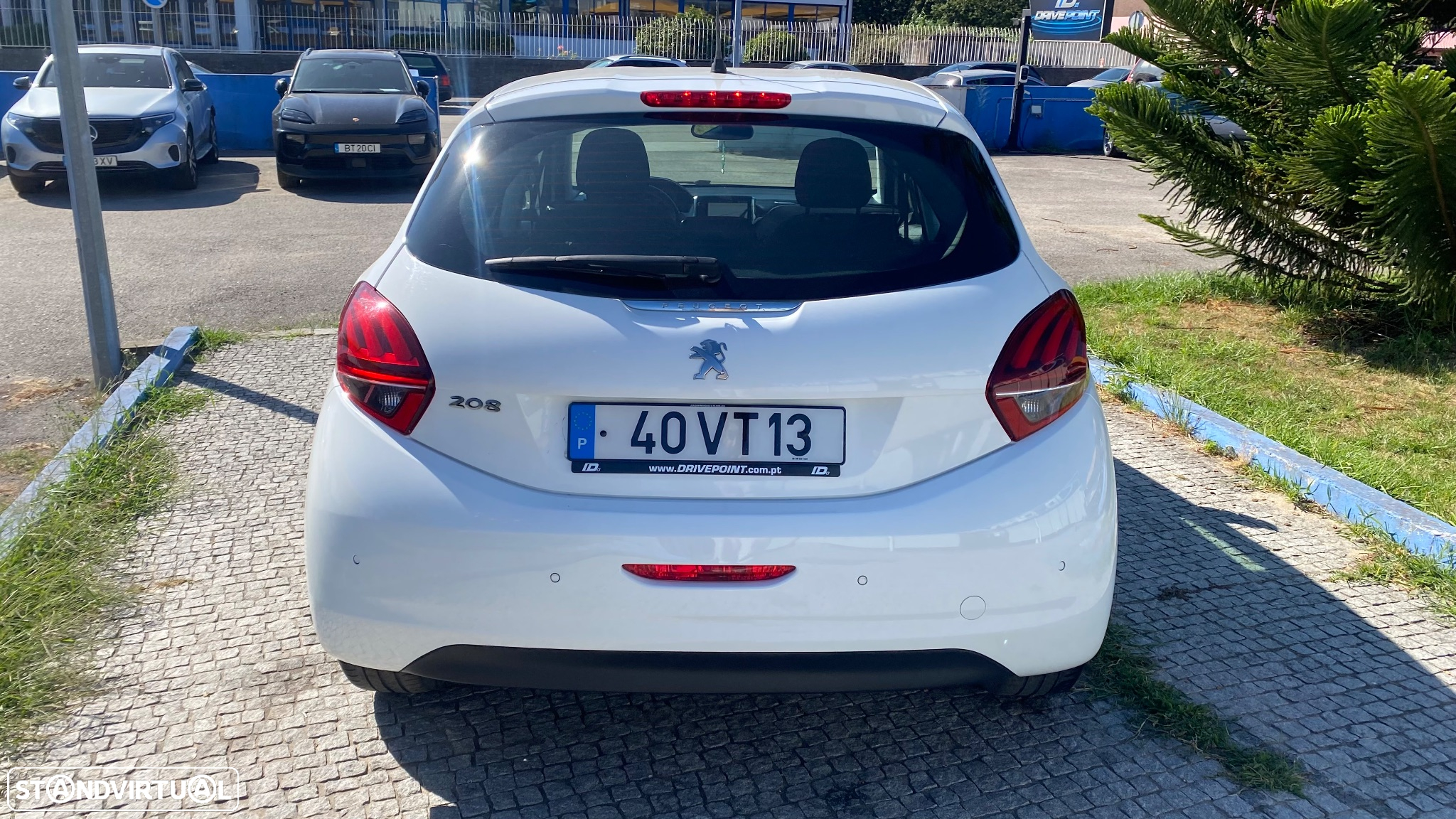 Peugeot 208 1.2 PureTech Allure - 7