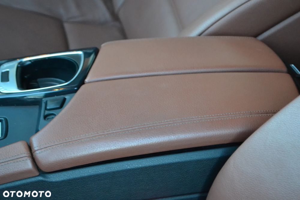 BMW Seria 5 - 18