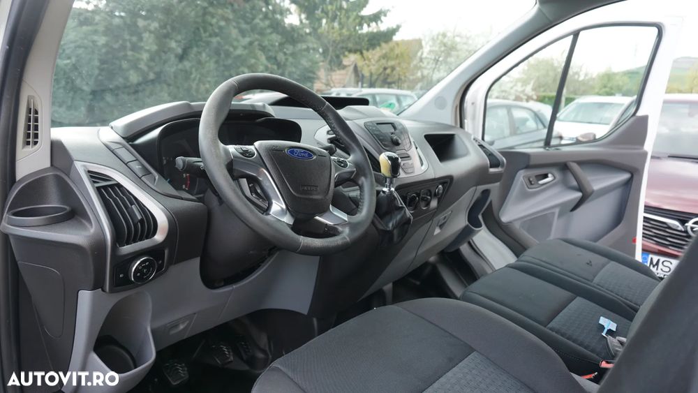 Ford Transit Custom - 11