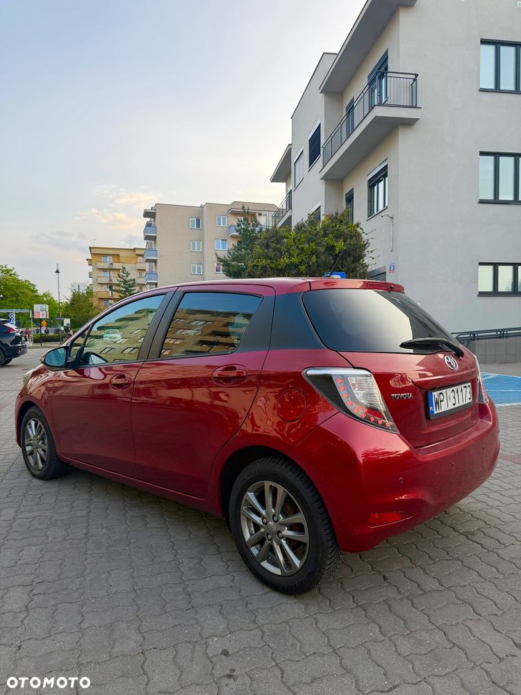 Toyota Yaris 1.33 Premium MS EU6 - 24