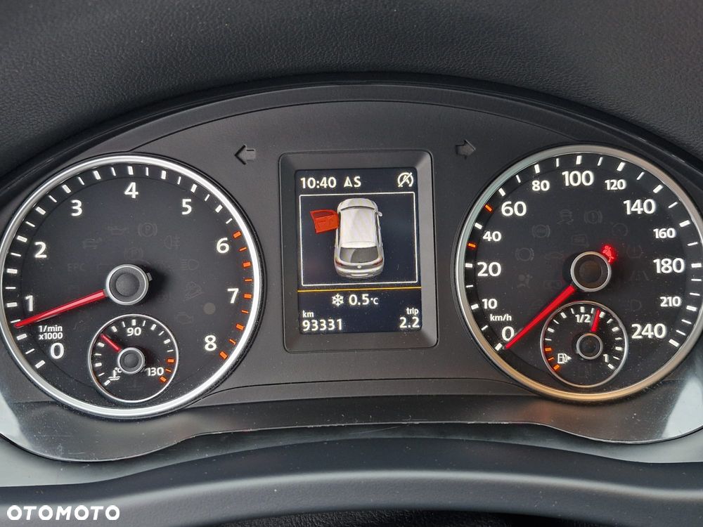 Volkswagen Tiguan - 25