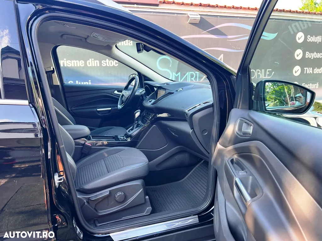Ford Kuga 2.0 TDCi 4WD Powershift Titanium - 23