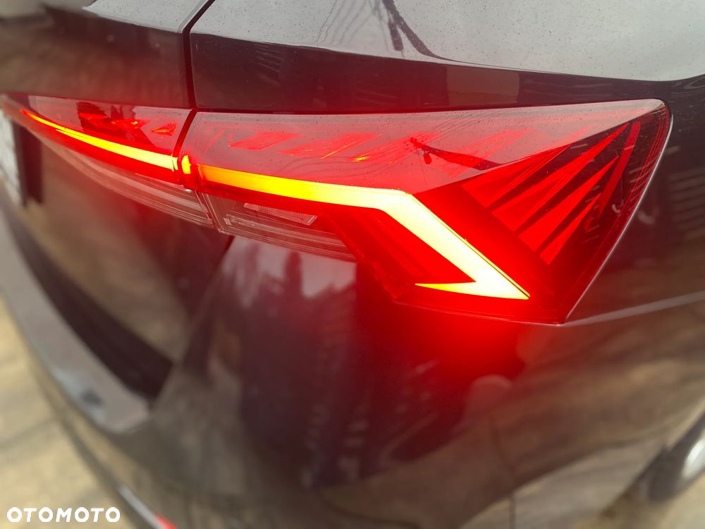 Skoda Octavia 2.0 TDI Ambition DSG - 9