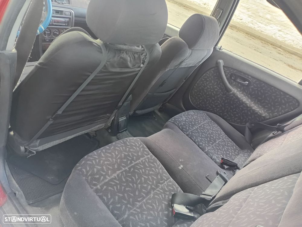 Honda Civic 1.6i LS - 8