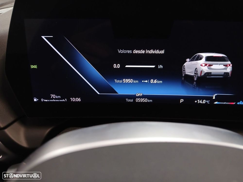 BMW 118 d Pack Desportivo M - 15