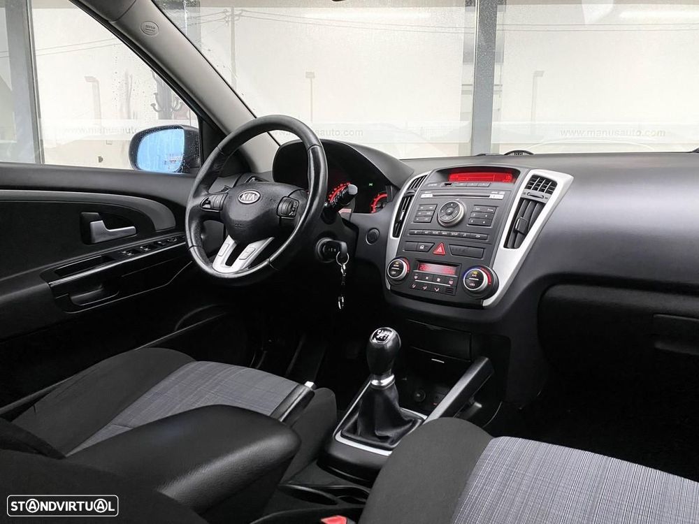 Kia Ceed SW 1.6 CRDi EX ISG - 16