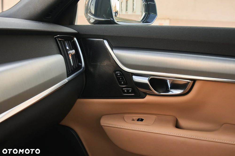 Volvo S90 D5 AWD Geartronic Inscription - 34