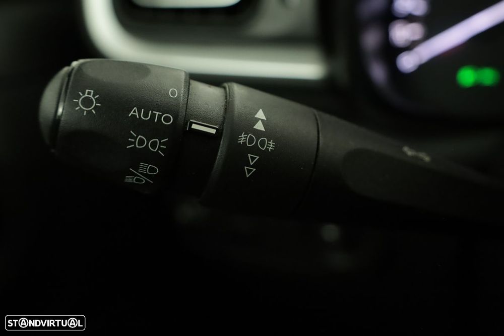 Citroën C3 1.2 PureTech C-Series - 15