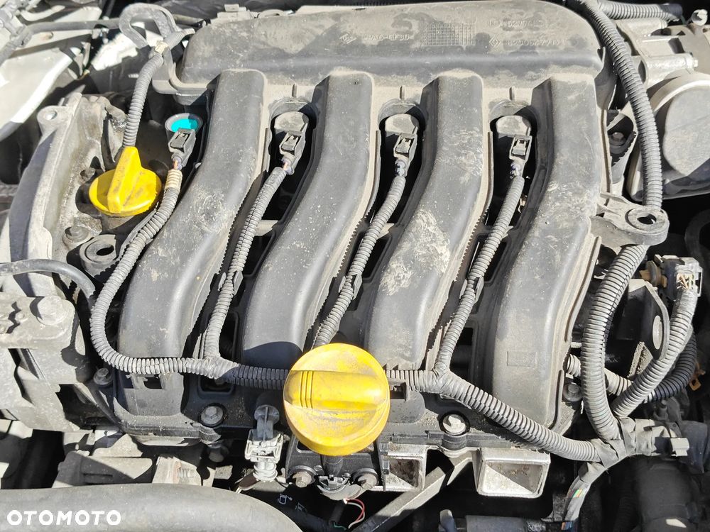 Renault Megane 1.6 16V Dynamique - 8