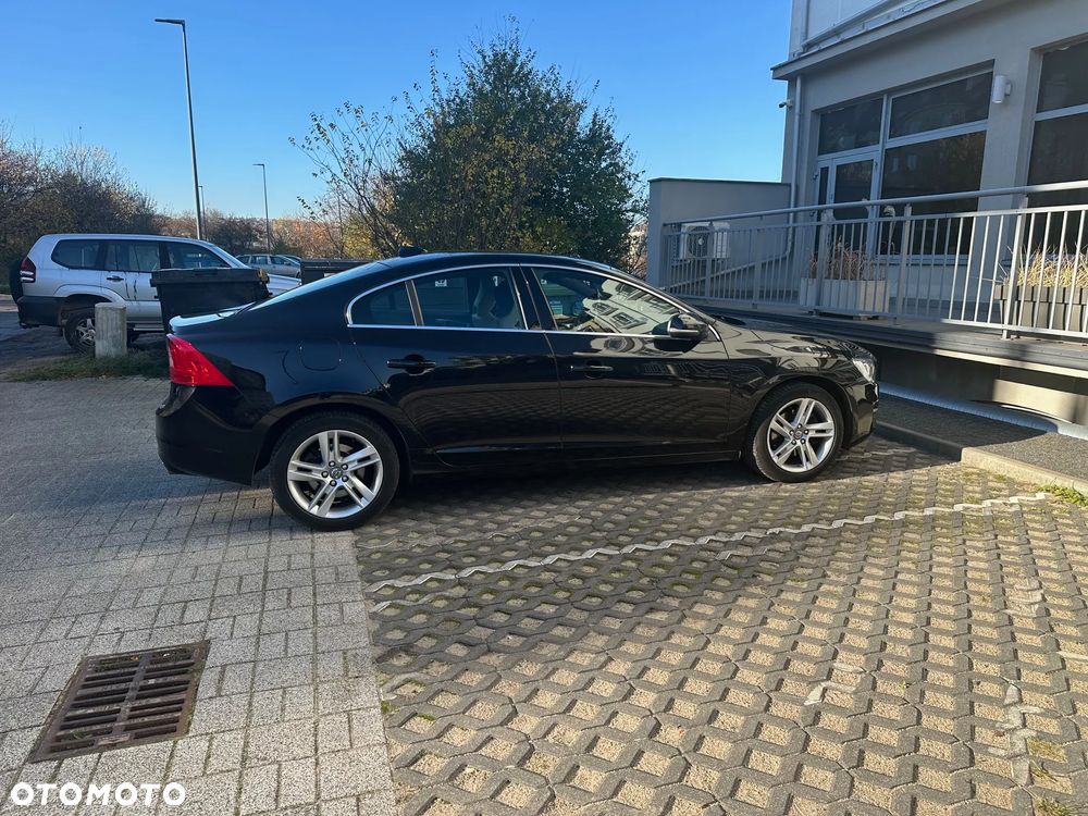 Volvo S60 D4 Momentum - 4