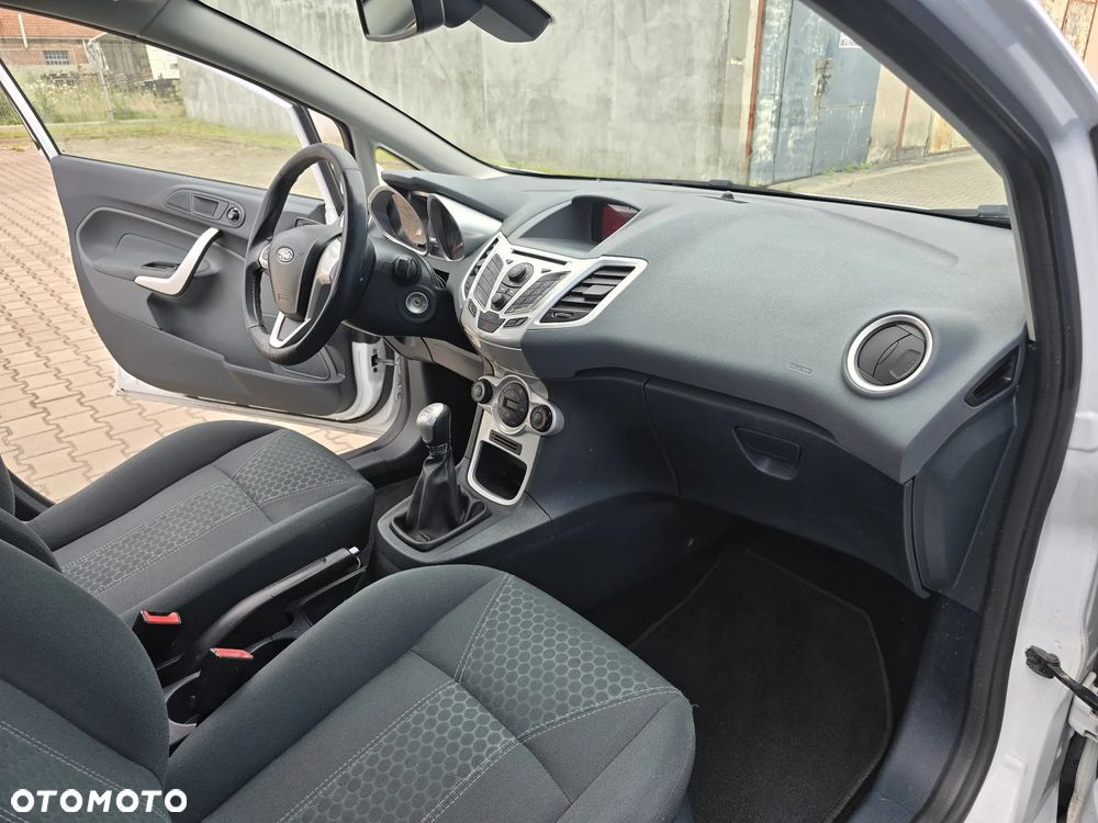Ford Fiesta 1.25 Titanium - 14