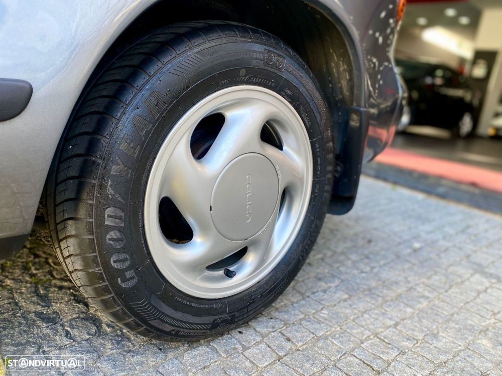 Toyota Celica 1.6 STi - 29