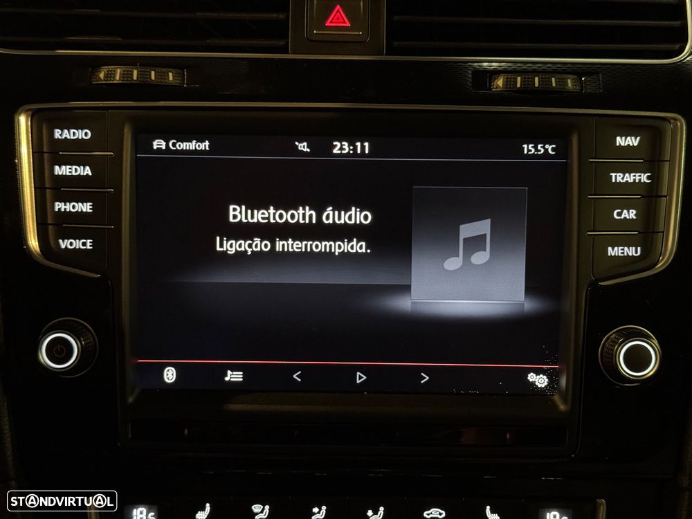 VW Golf GTI Performance BlueMotion DSG - 19