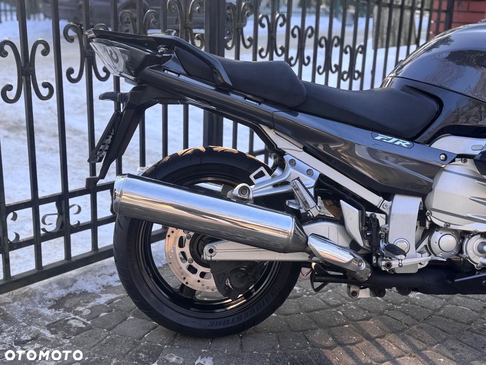Yamaha FJR - 9