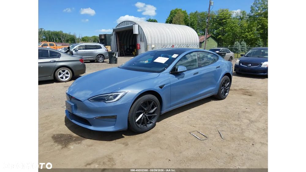 Tesla Model S AWD - 1