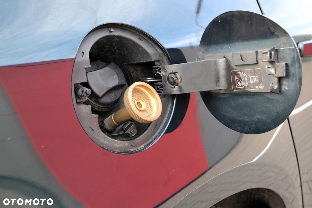 Opel Astra IV 1.4 T Executive S&S EU6 - 32