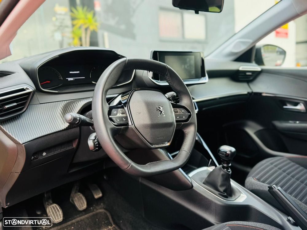 Peugeot 208 1.2 PureTech Active Pack - 21
