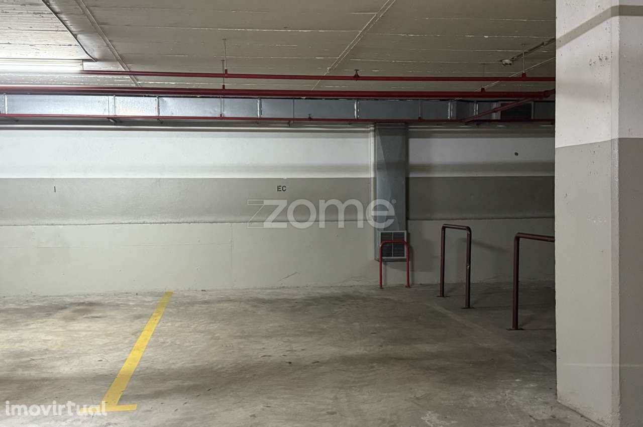 Lugar de estacionamento, rendimento imediato 6% liquido - Grande imagem: 2/6