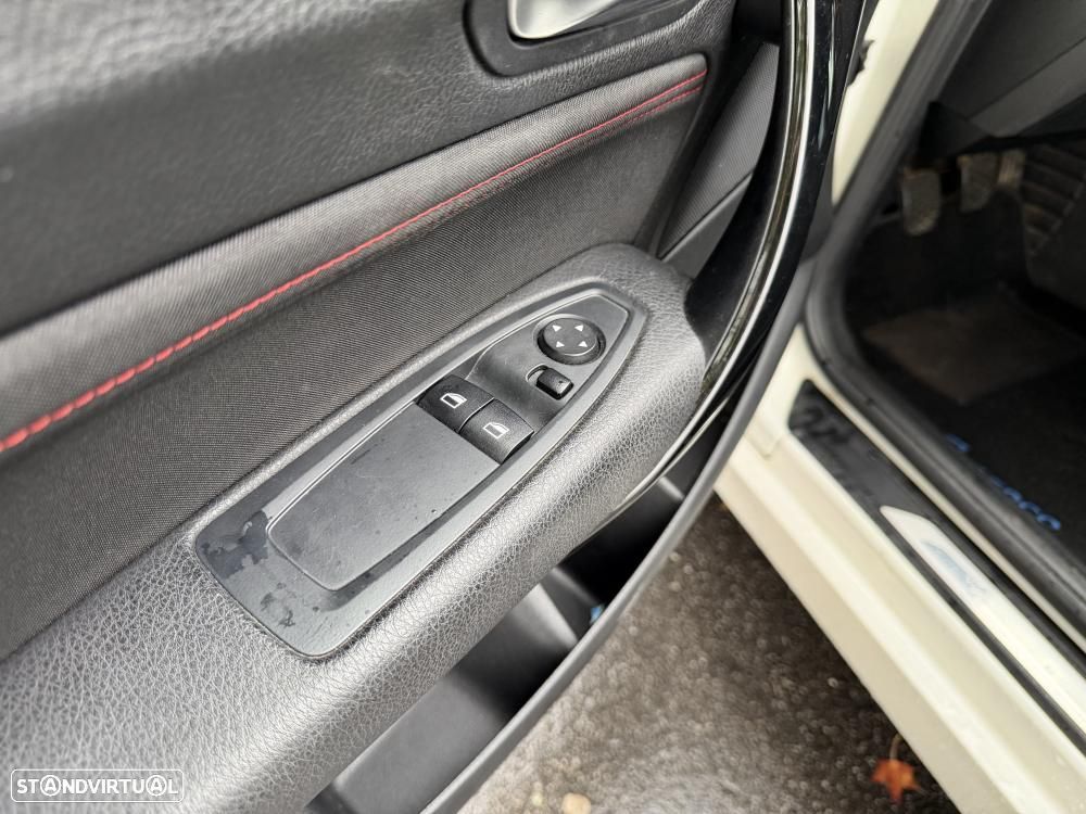 BMW 218 d Coupe Line Sport - 16