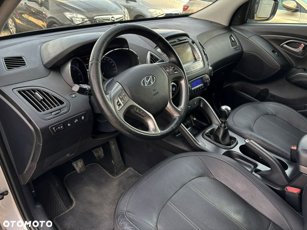 Hyundai ix35 - 15