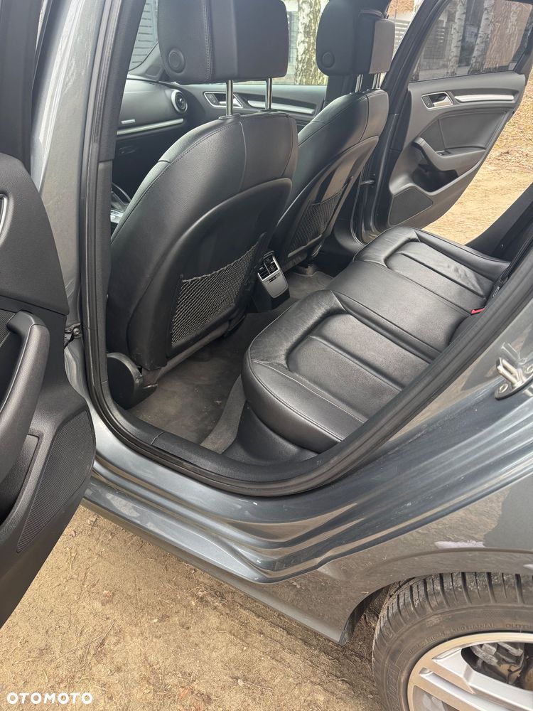 Audi A3 Limousine 40 TFSI quattro S tronic S line - 11