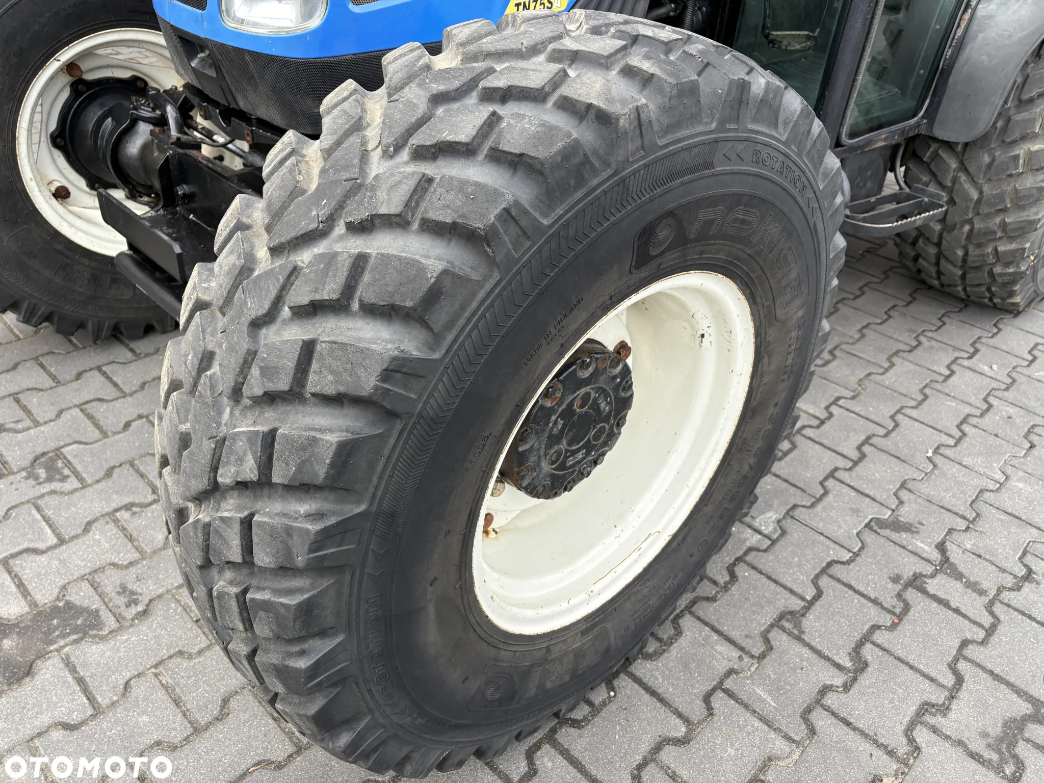 New Holland TN75SA - 11