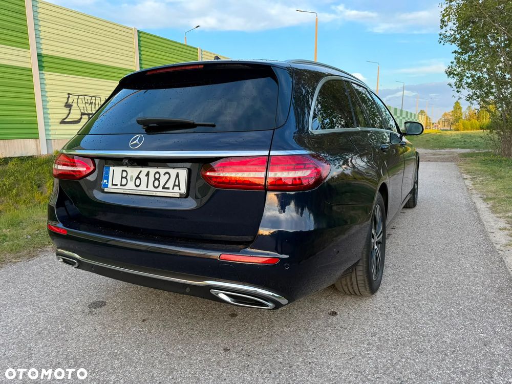 Mercedes-Benz Klasa E 220 d Avantgarde - 8