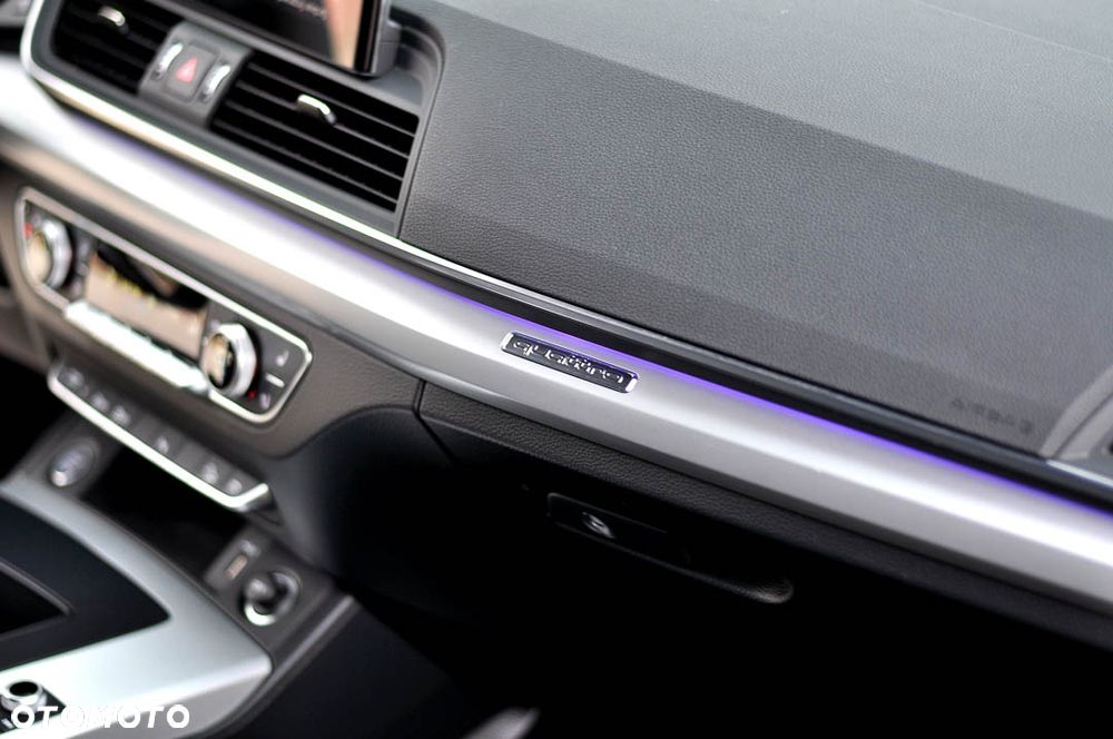 Audi Q5 40 TDI mHEV Quattro S tronic - 32