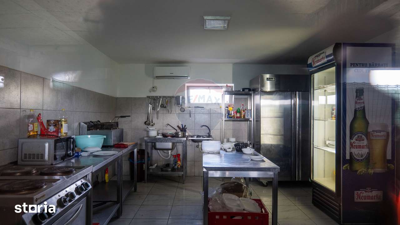 Vanzare casa cu restaurant, terasa si teren intravilan liber - Titu - Imagine principală: 5/17