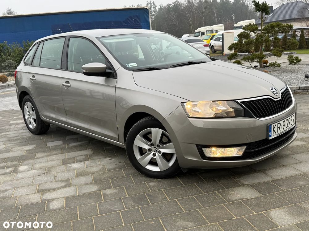 Skoda RAPID Spb 1.2 TSI Style - 4