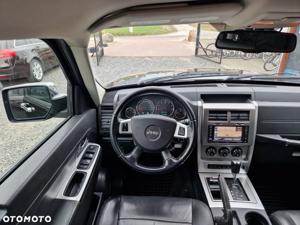 Jeep Cherokee 2.8 CRD Limited 'G' - 32