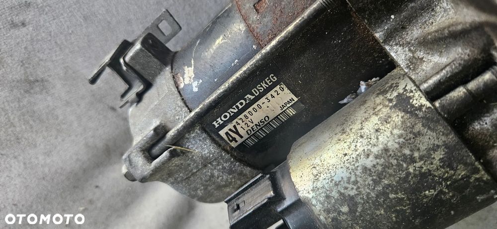 Rozrusznik HONDA CIVIC VIII UFO 1,8 i-VTEC 428000-3420 4Y - 2