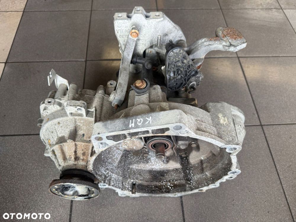 SKRZYNIA BIEGÓW 2.0 TDI KQM VW JETTA 2009 - 3