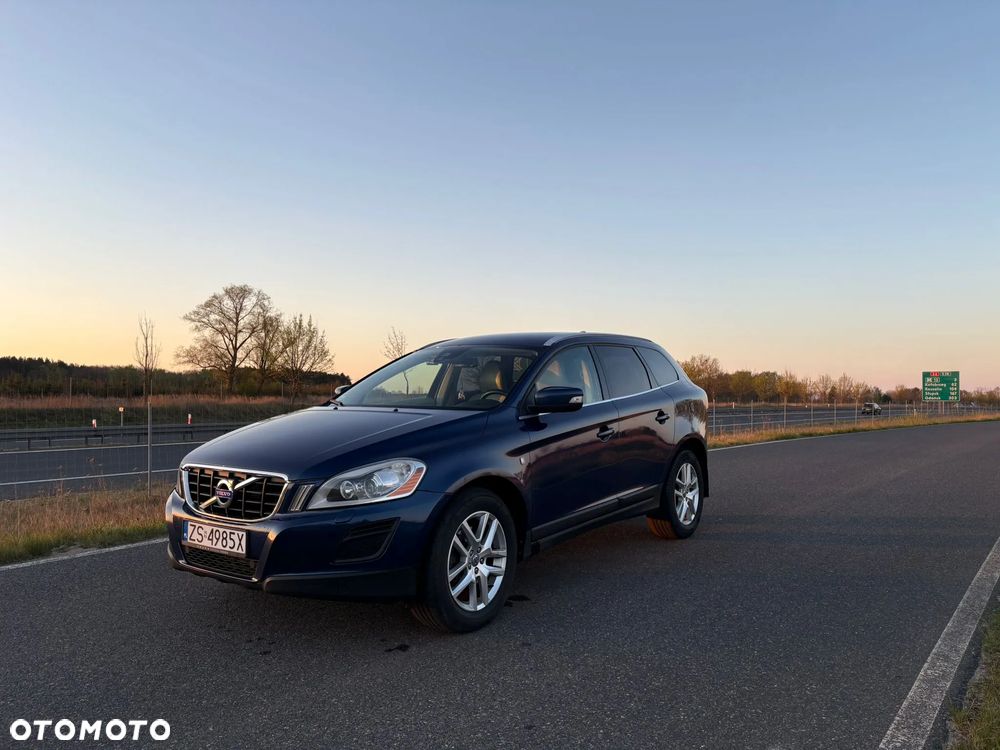 Volvo XC 60 - 1