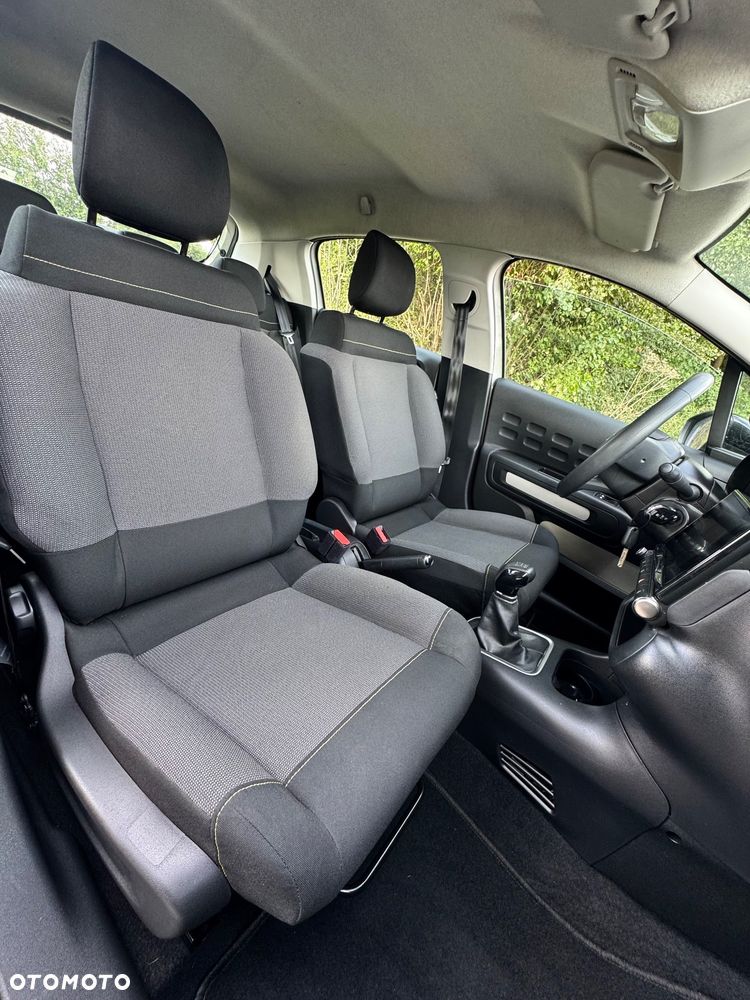 Citroën C3 Pure Tech 83 S&S C-SERIES - 10