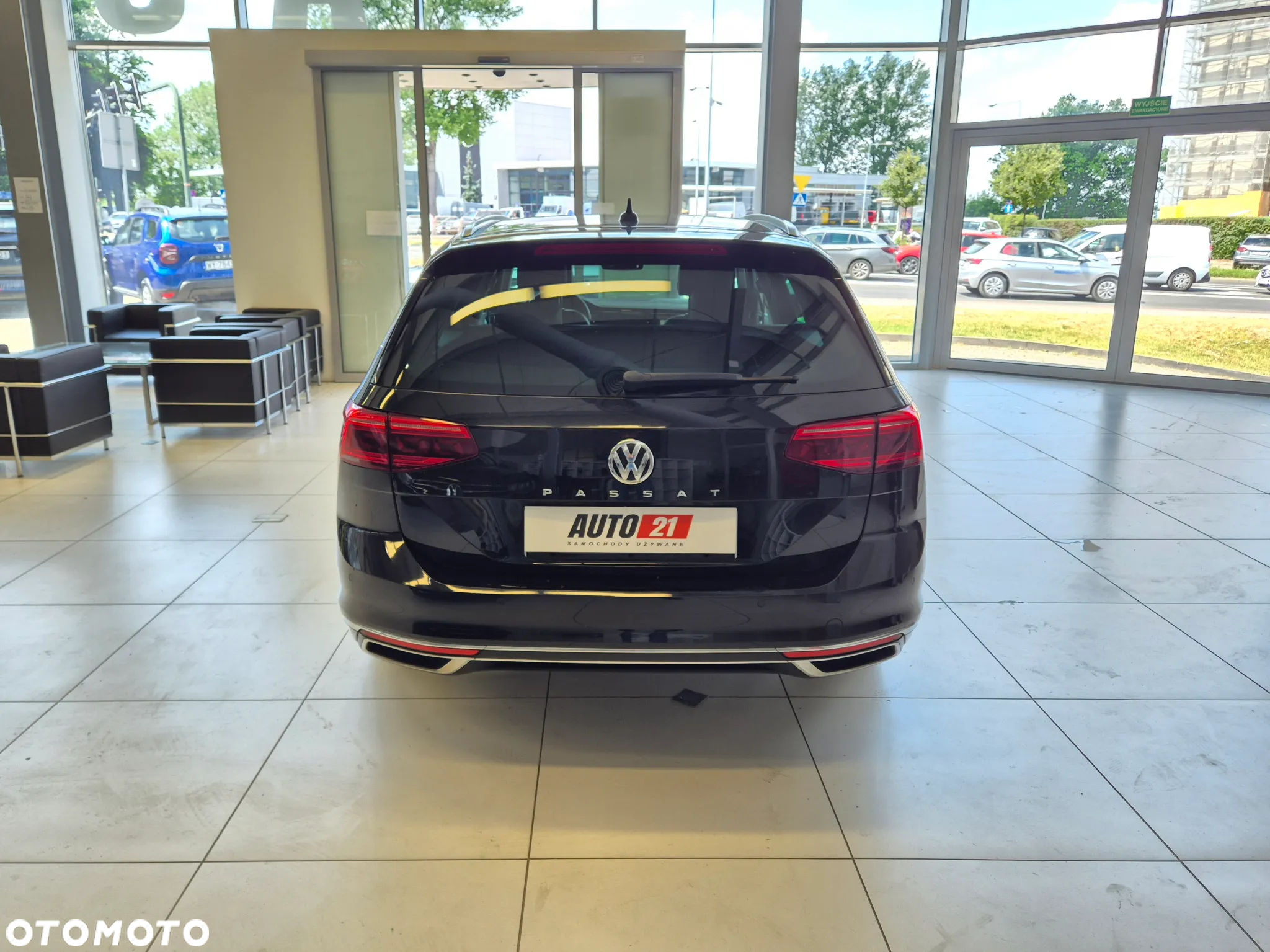 Volkswagen Passat 2.0 TSI Elegance DSG - 4