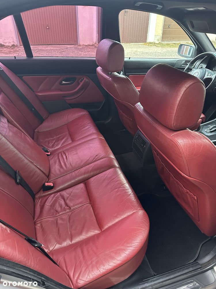 BMW Seria 5 - 12