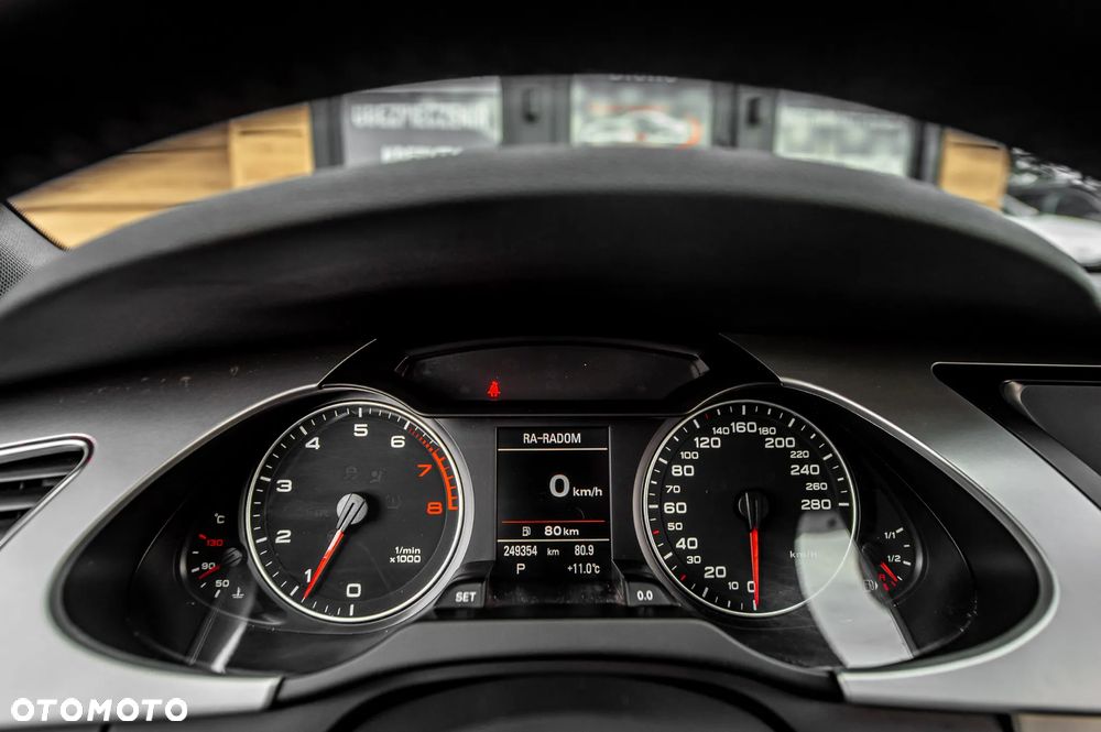 Audi A4 Avant 2.0 TFSI quattro S tronic S line Sportpaket - 30